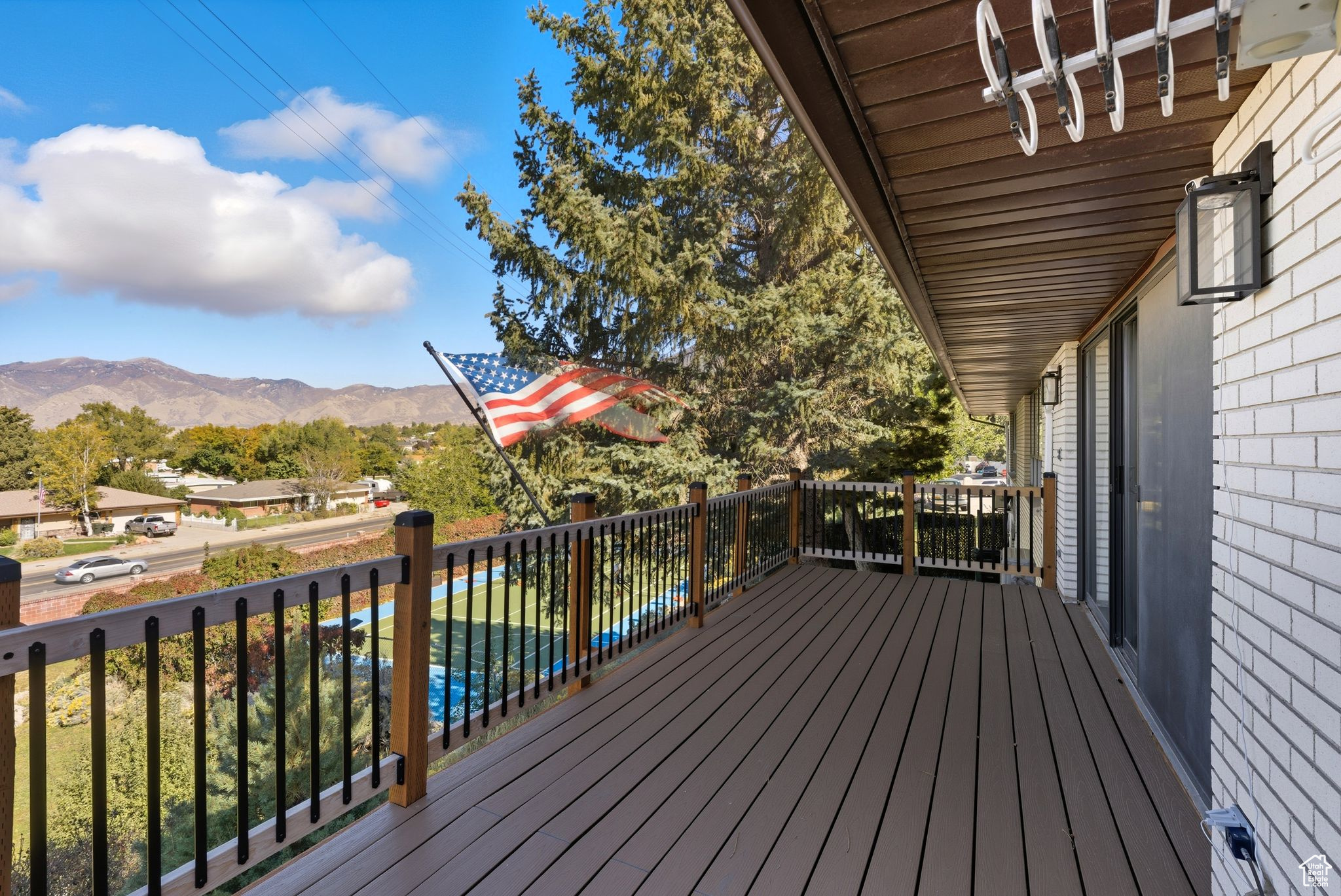 VALLEY VISTA - Residential