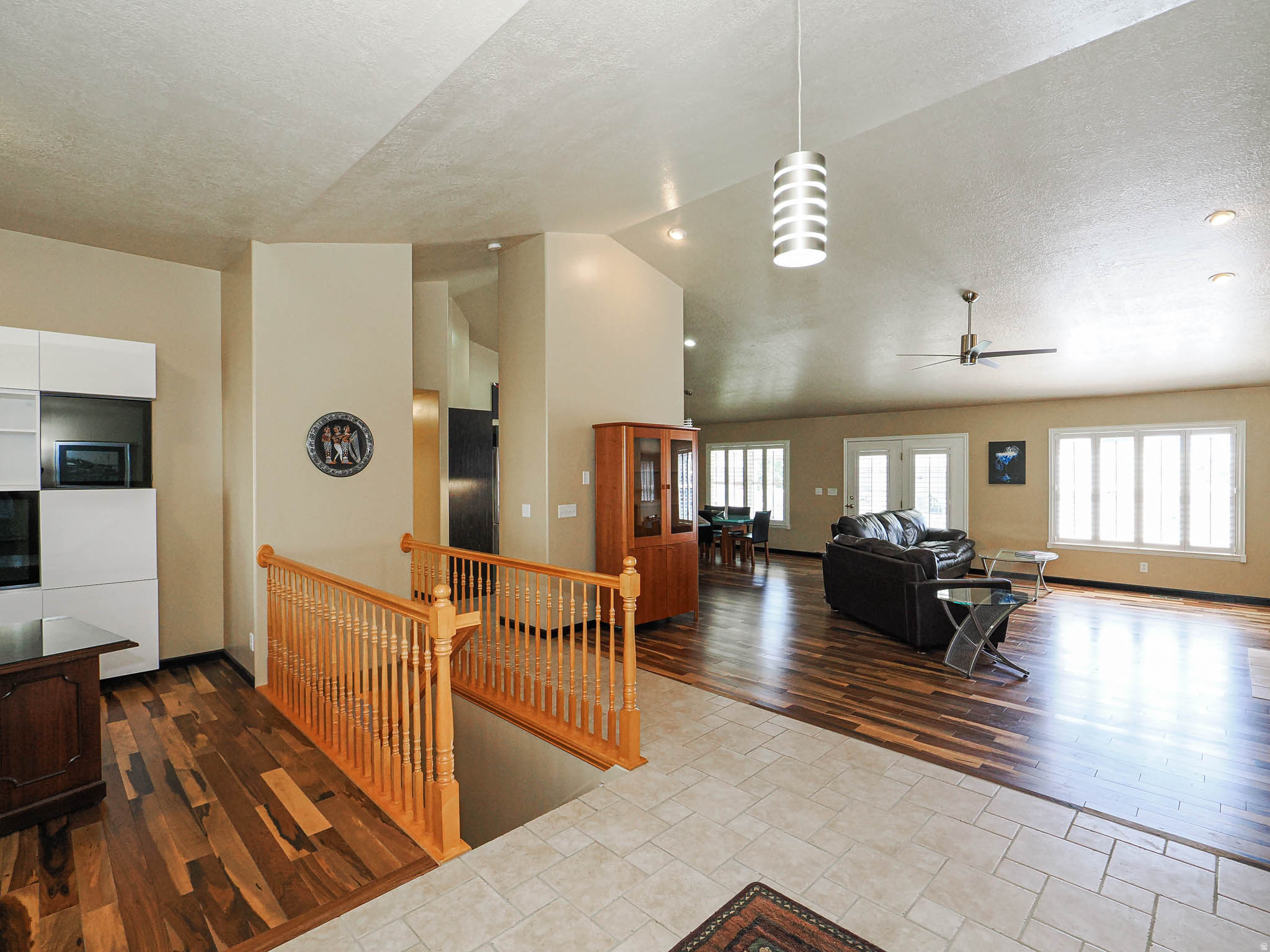 PARKWAY EST - Residential