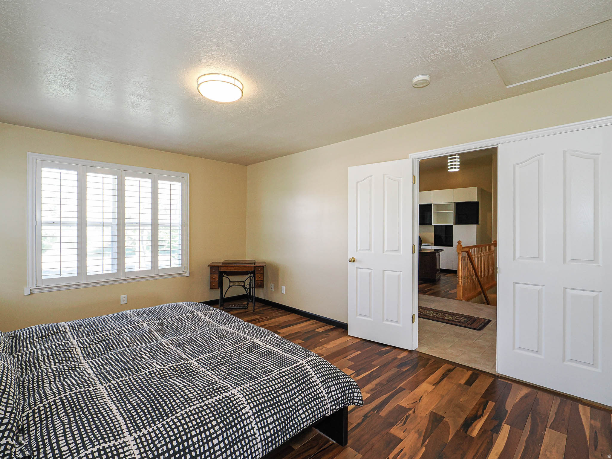 PARKWAY EST - Residential