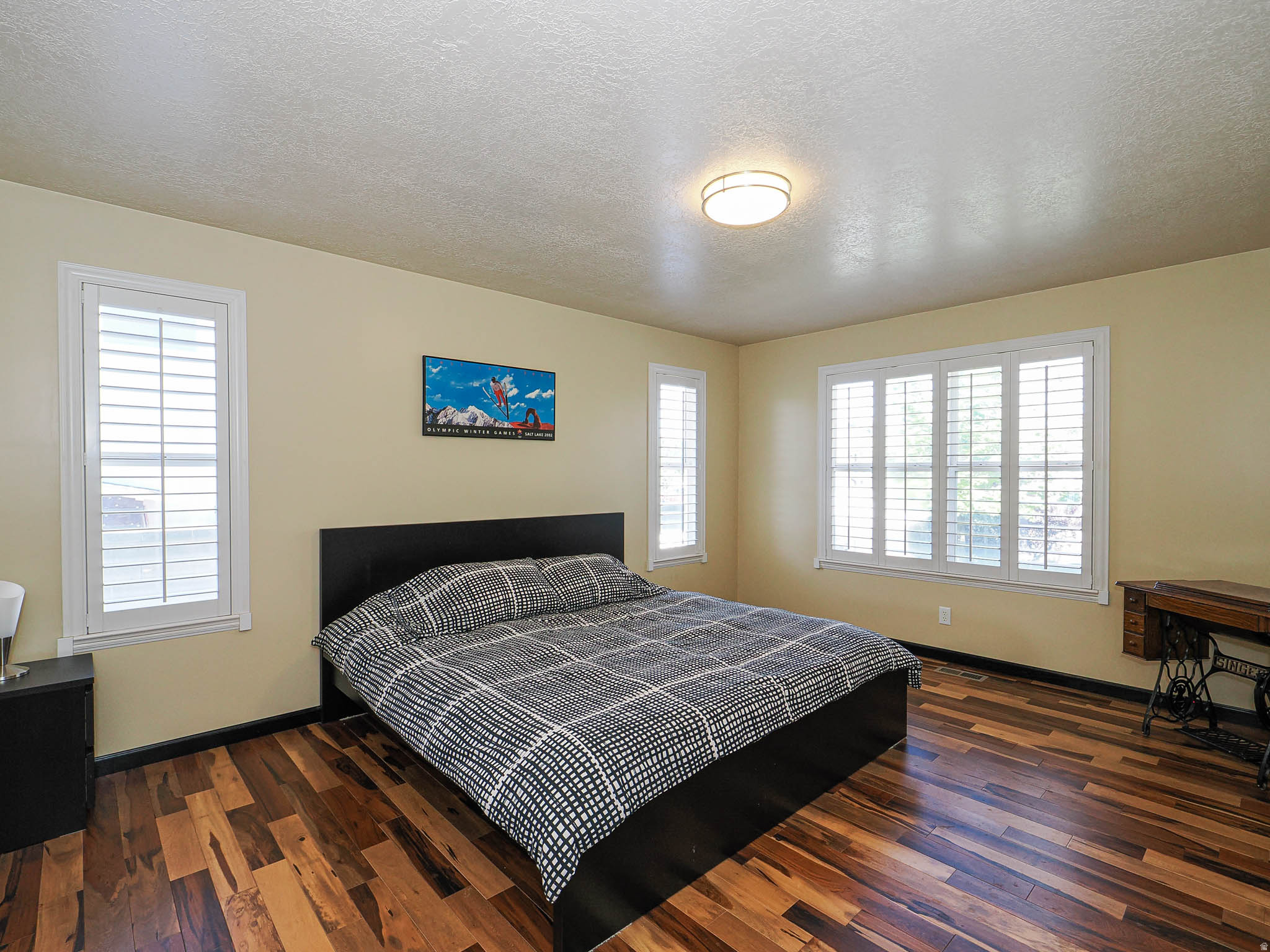 PARKWAY EST - Residential