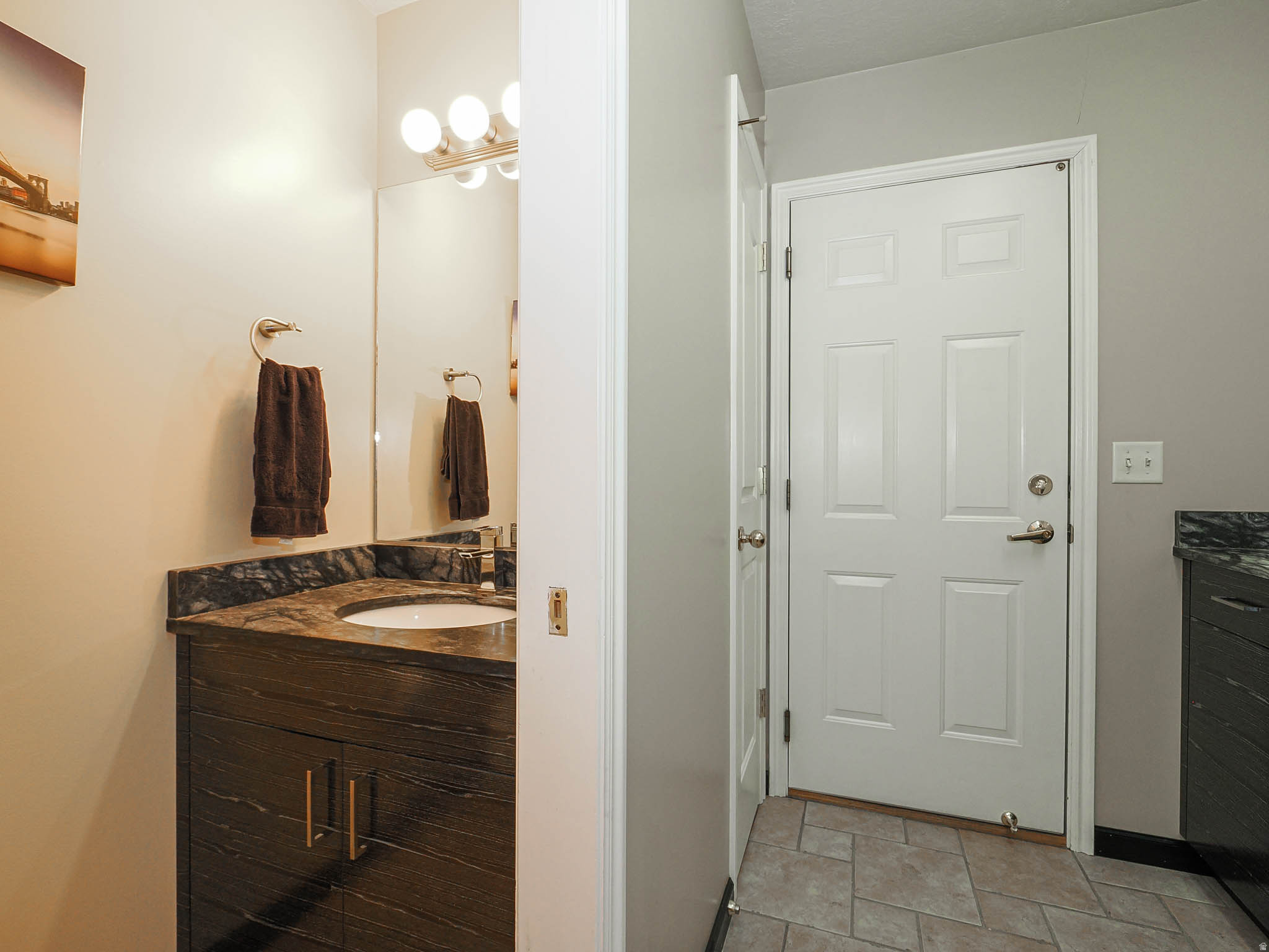 PARKWAY EST - Residential