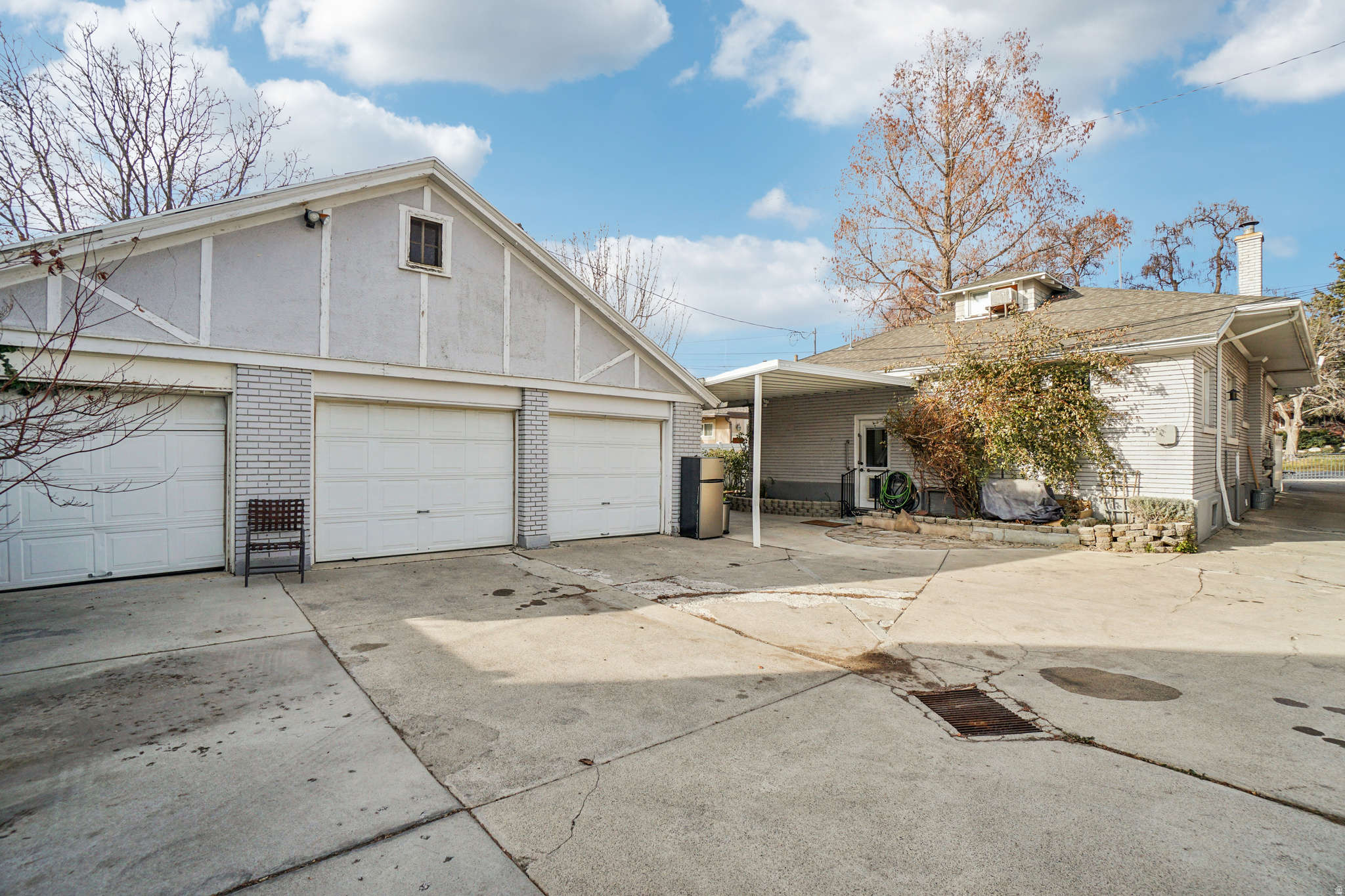 ARLINGTON HEIGHTS - Residential