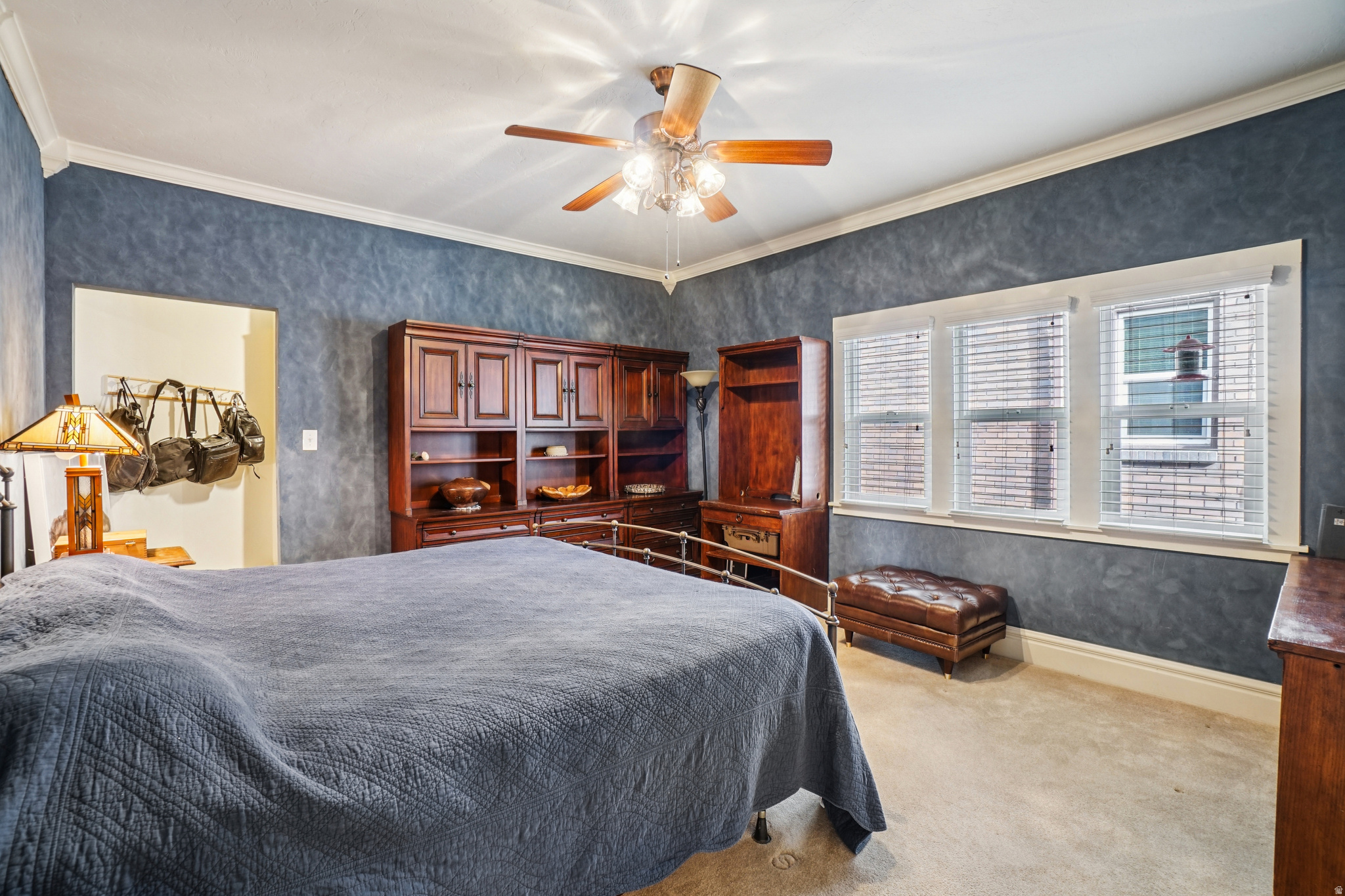 ARLINGTON HEIGHTS - Residential