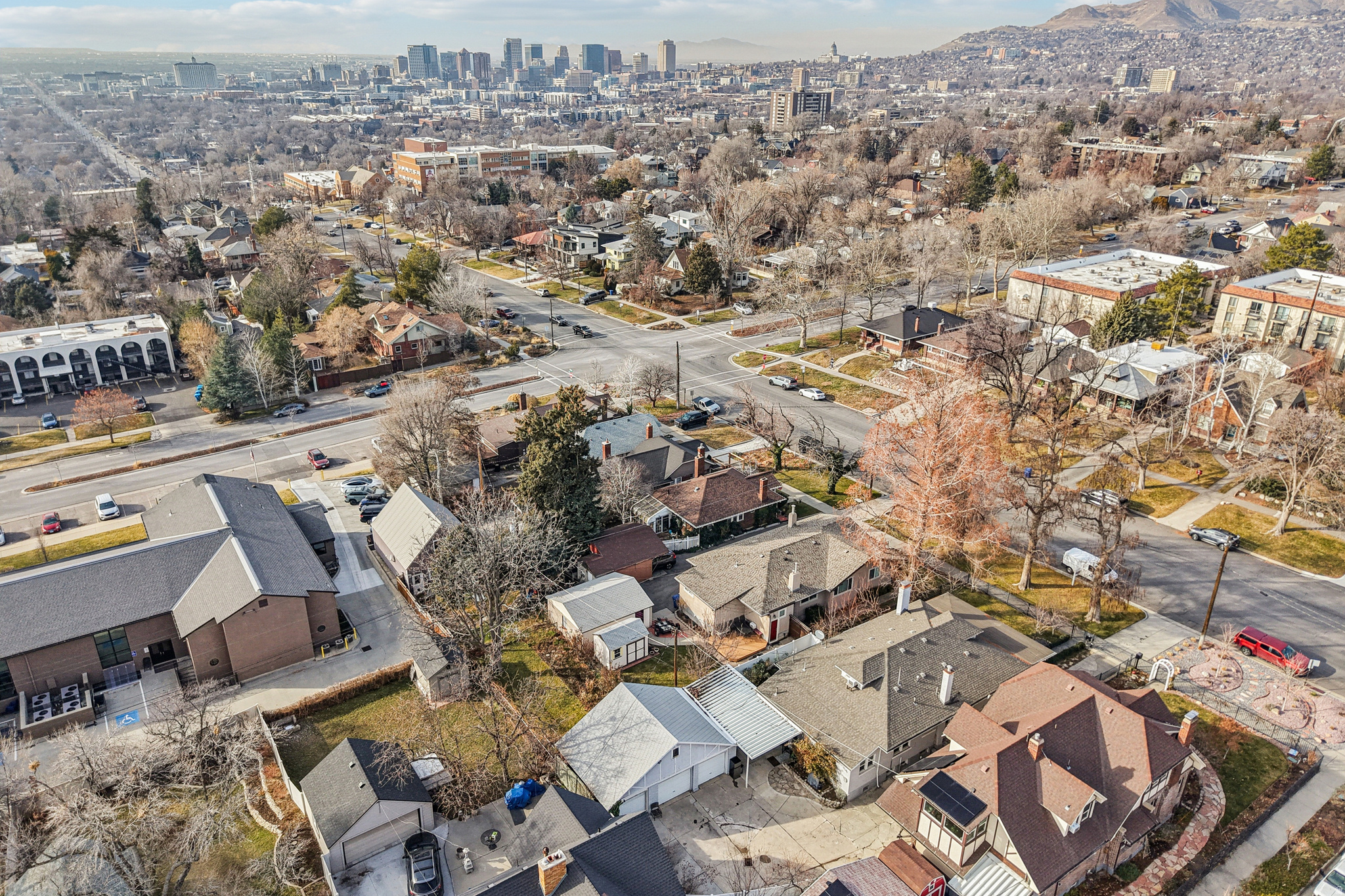 ARLINGTON HEIGHTS - Residential