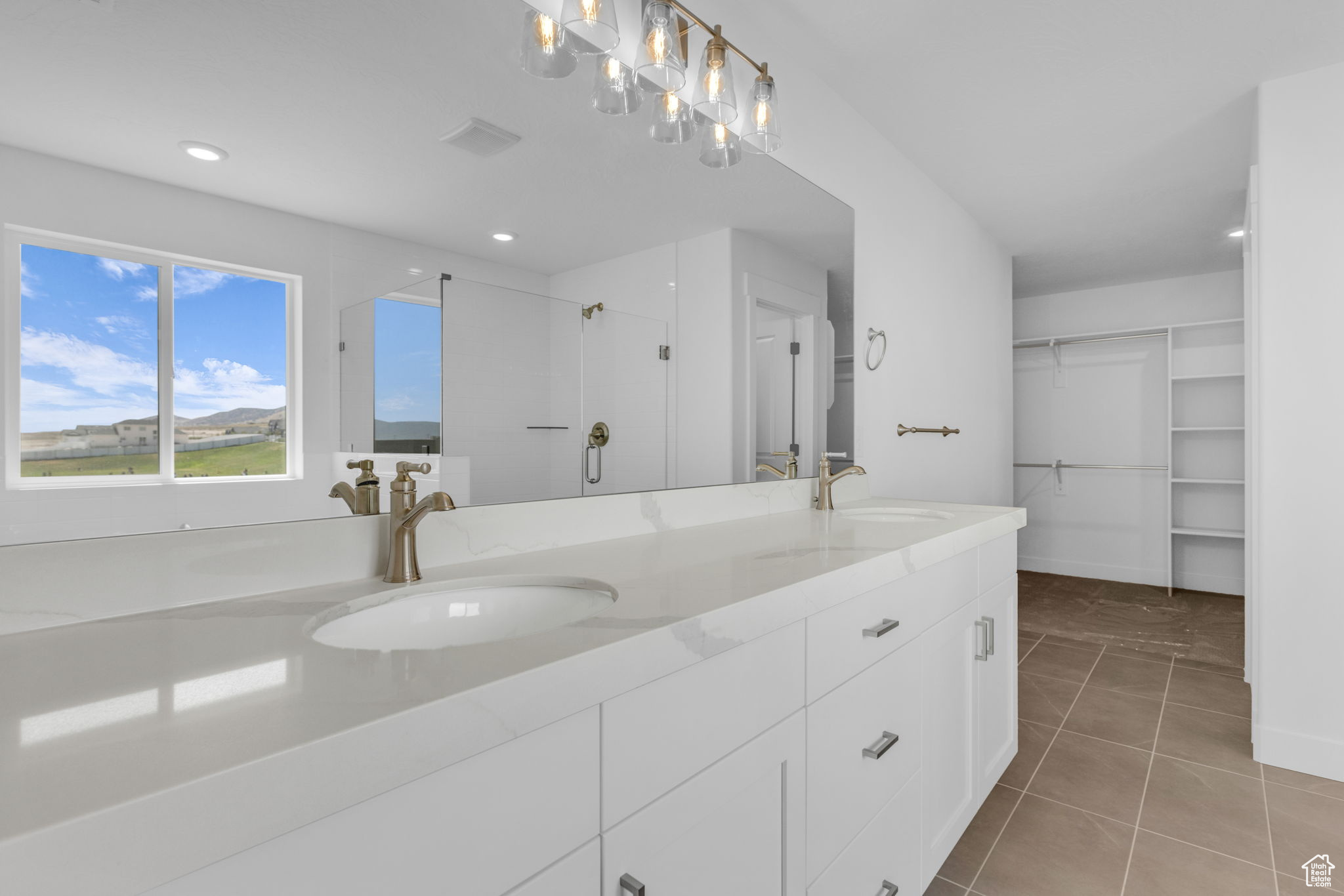 SCARLET RIDGE - Residential