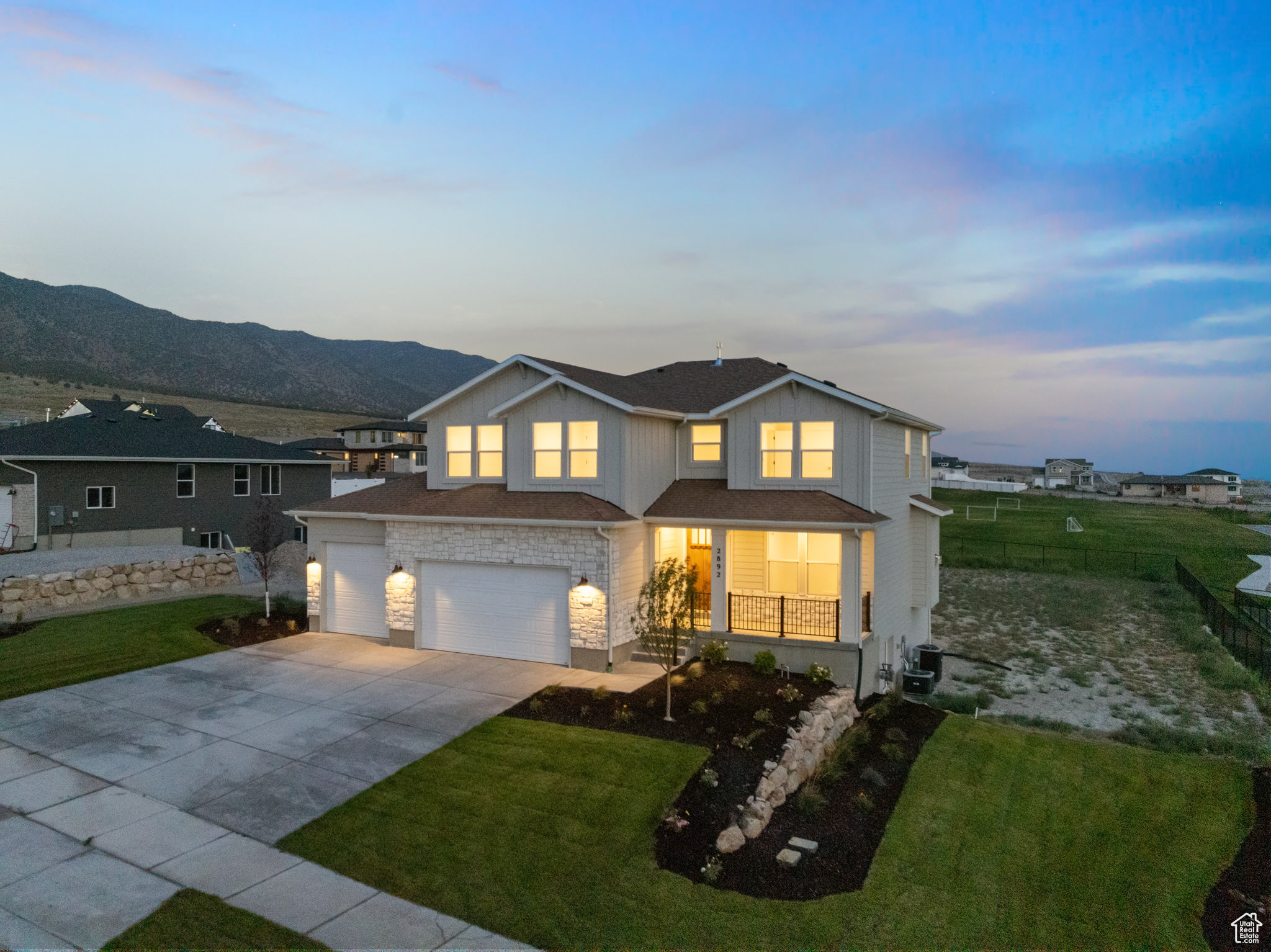 SCARLET RIDGE - Residential