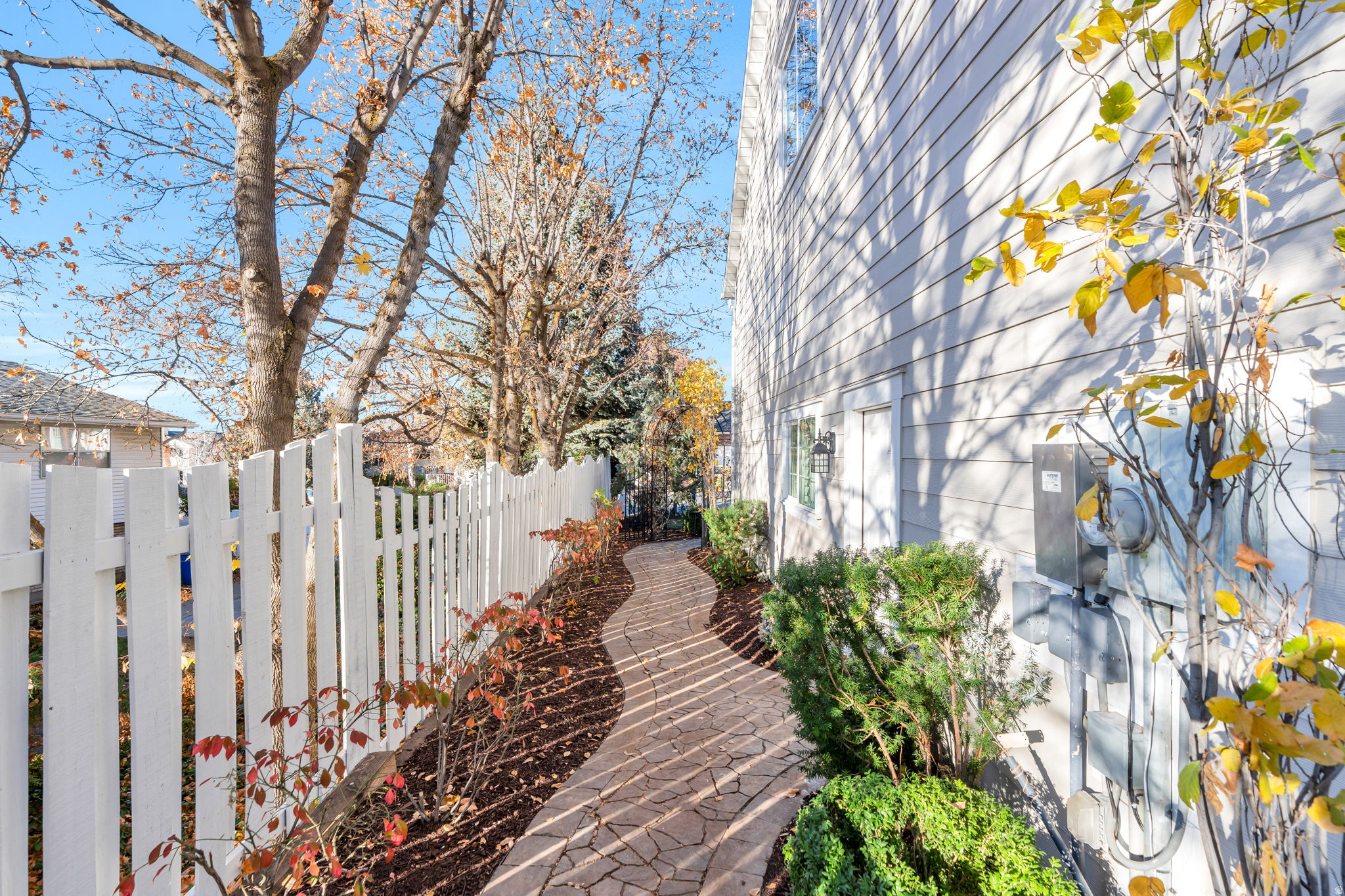 TEMPLE HEIGHTS EST - Residential