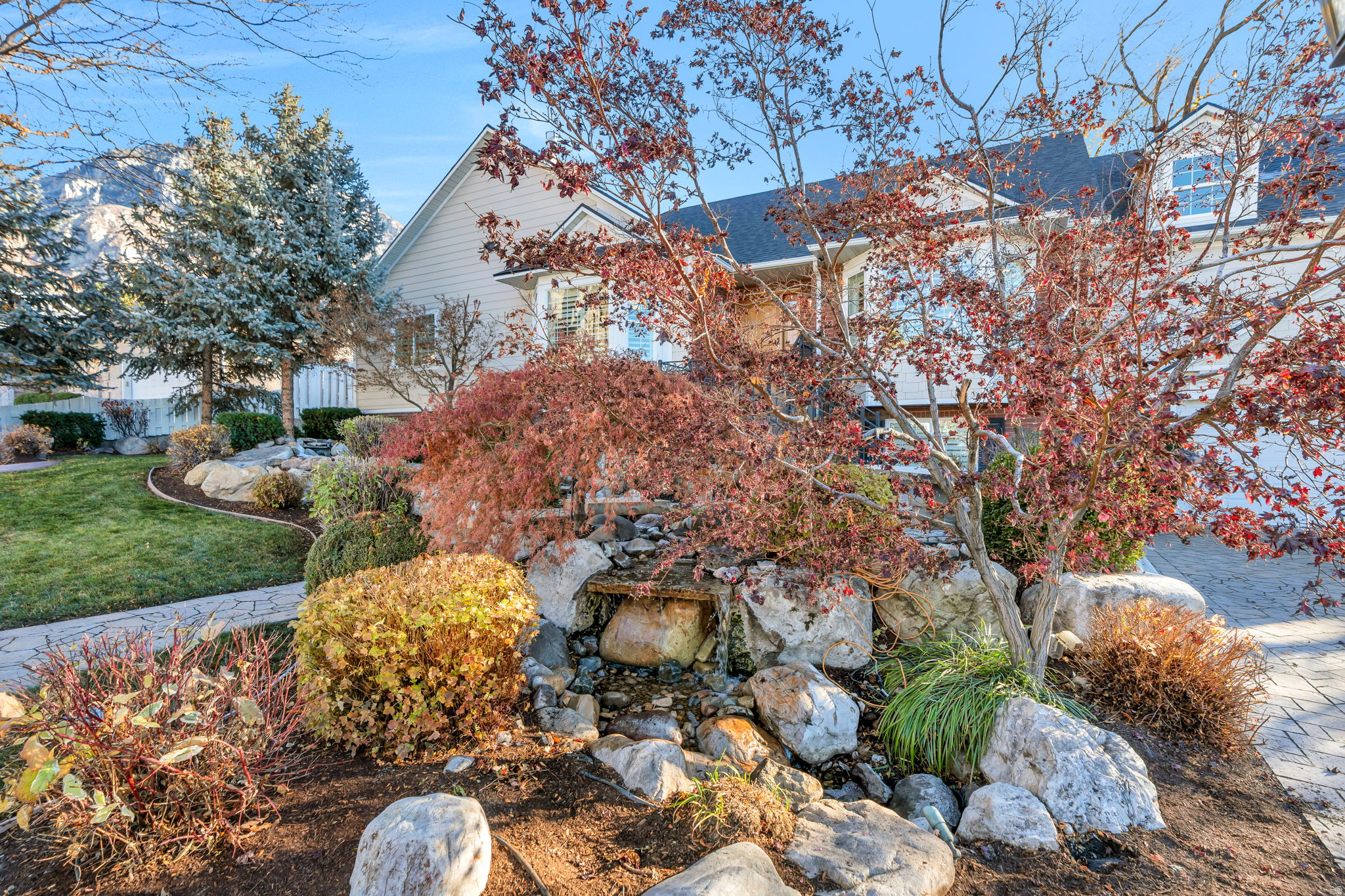 TEMPLE HEIGHTS EST - Residential