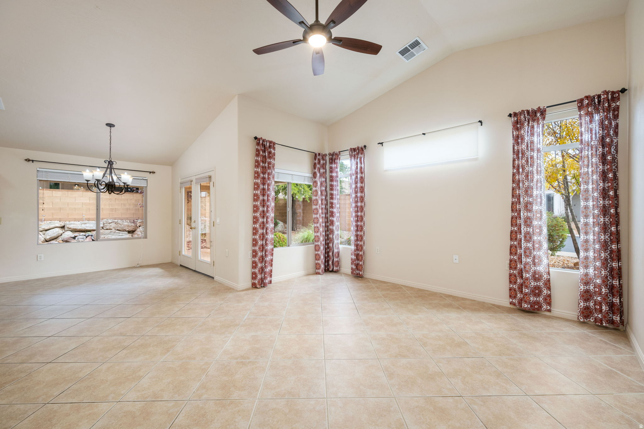 SUN RIVER ST GEORGE 10 - Residential