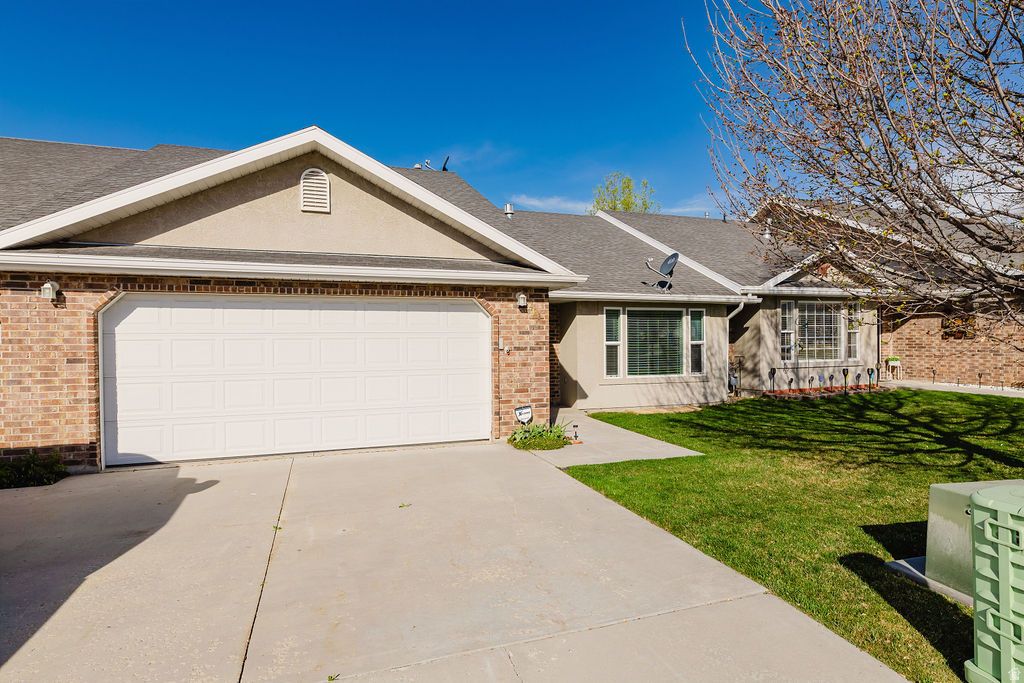 Photo of 423 S 80 W, Smithfield, UT 84335 (MLS # 2148187)