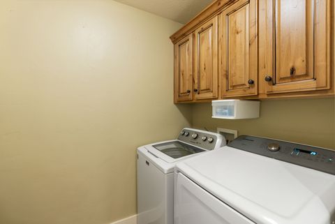 Tiny photo for 948 N 480 W, Logan, UT 84321 (MLS # 2144248)