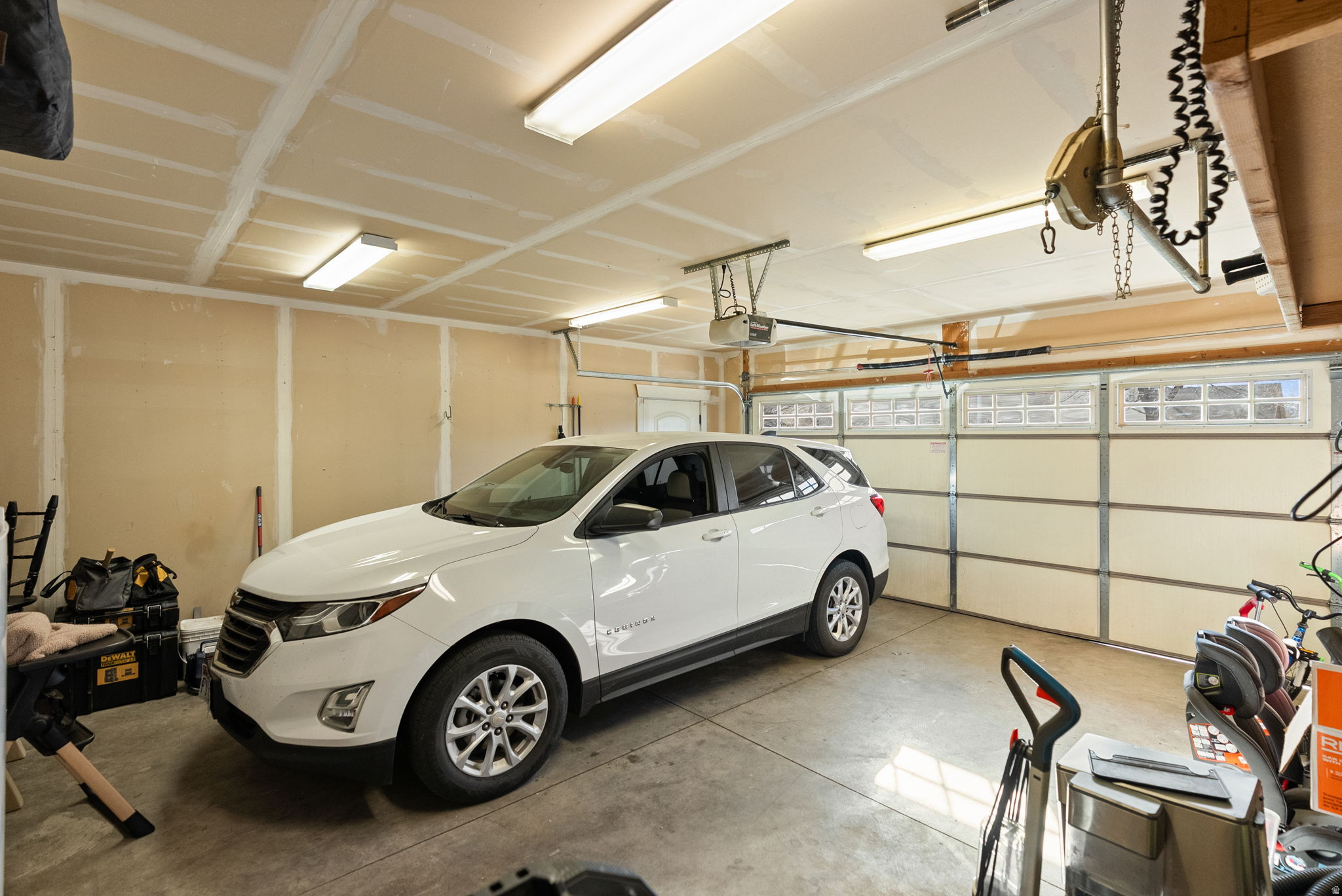 ASHBURY COURT - Residential