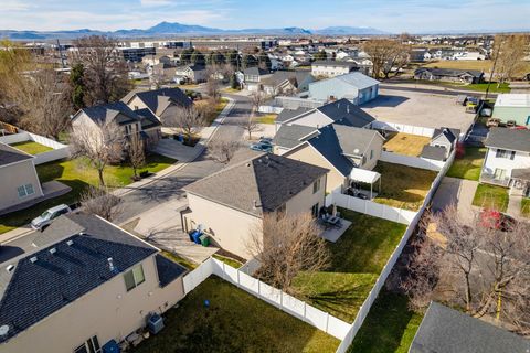 Tiny photo for 948 N 480 W, Logan, UT 84321 (MLS # 2144248)