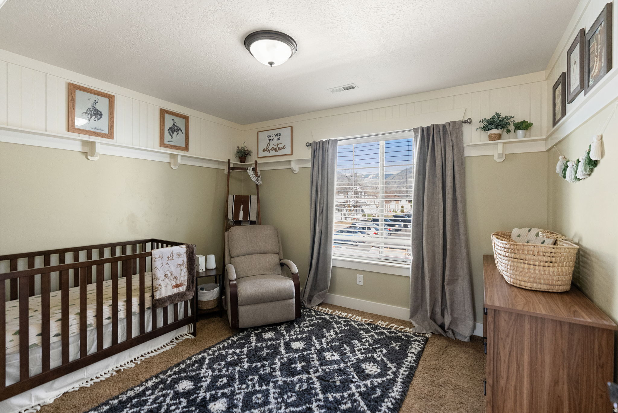 ASHBURY COURT - Residential