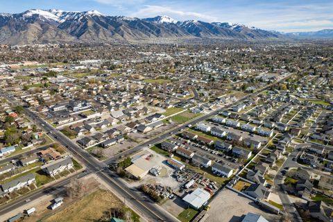 Tiny photo for 948 N 480 W, Logan, UT 84321 (MLS # 2144248)