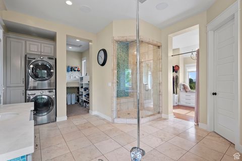 Tiny photo for 1827 S HILLCREST CIR, Mapleton, UT 84664 (MLS # 2089735)