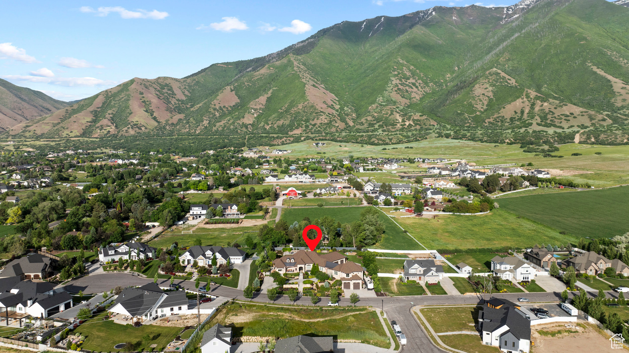 HILLCREST - Residential
