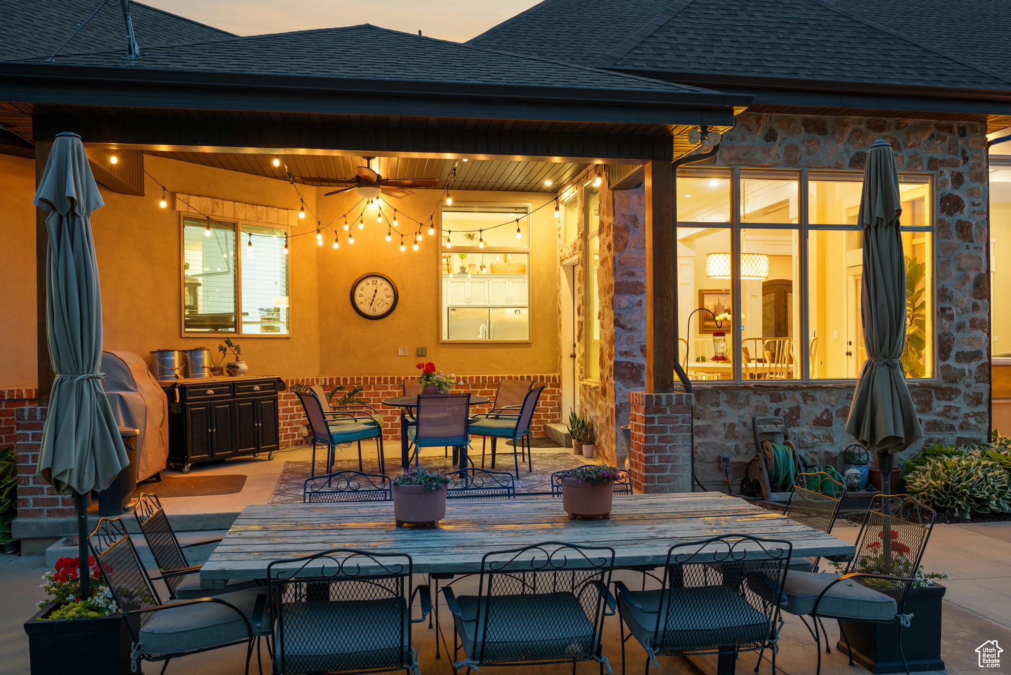 HILLCREST - Residential