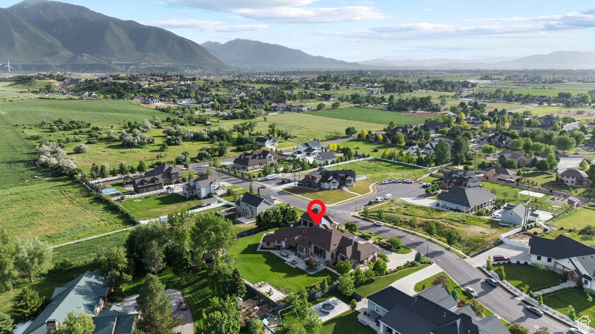 HILLCREST - Residential