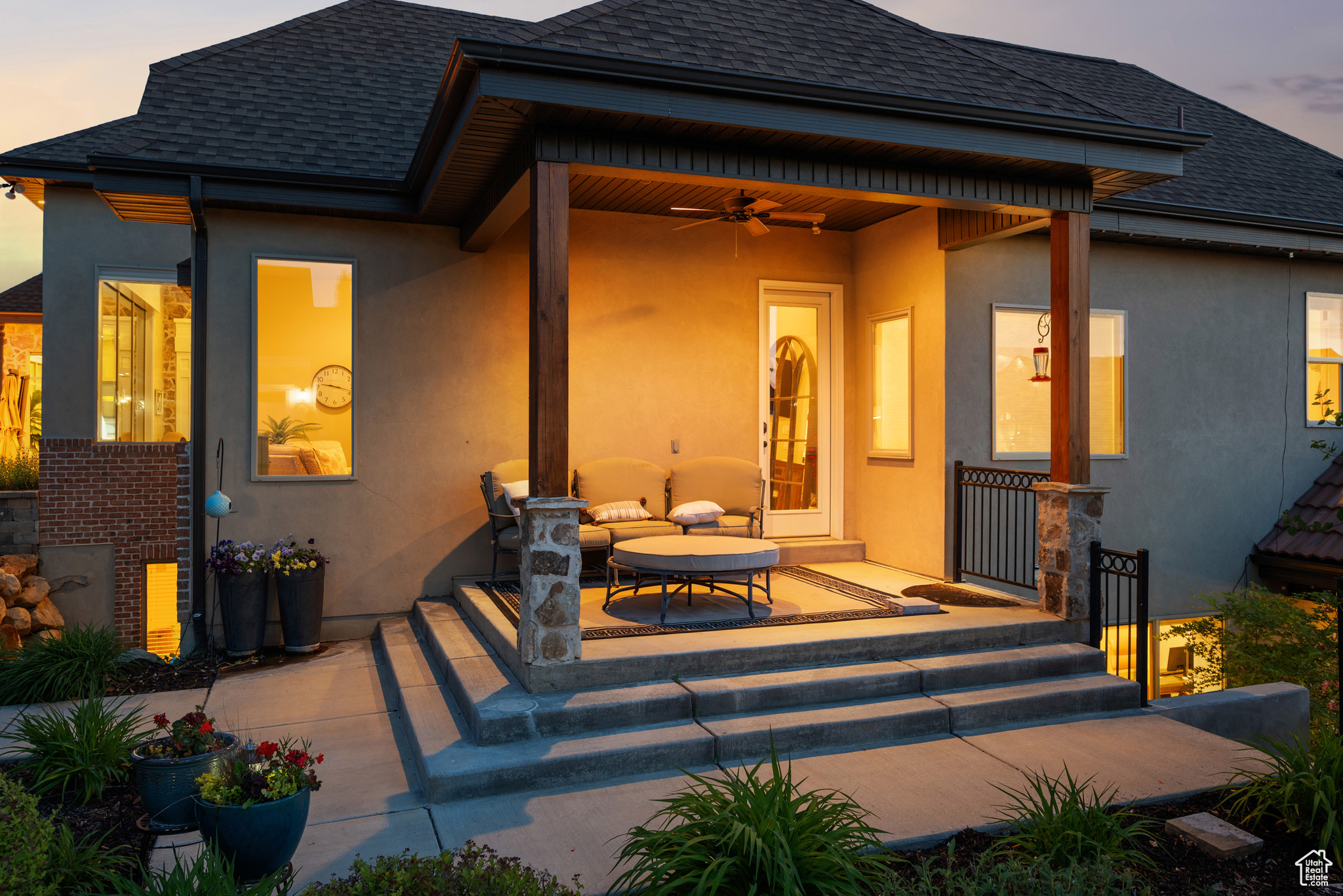HILLCREST - Residential
