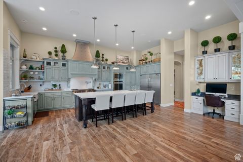 Tiny photo for 1827 S HILLCREST CIR, Mapleton, UT 84664 (MLS # 2089735)