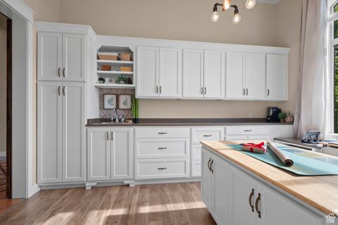 Tiny photo for 1827 S HILLCREST CIR, Mapleton, UT 84664 (MLS # 2089735)