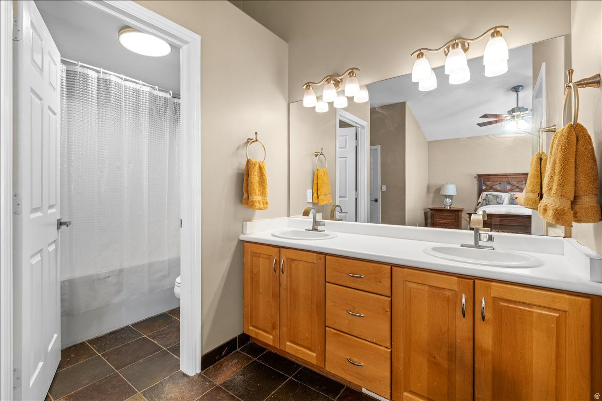 WHITE PINES - Residential