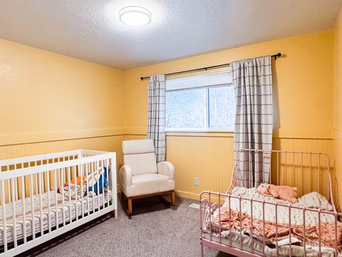 Tiny photo for 375 E 10560 S, Sandy, UT 84070 (MLS # 2138756)