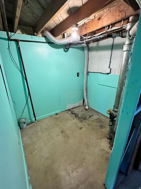 Tiny photo for 5376 S 2200 W, Roy, UT 84067 (MLS # 2137034)