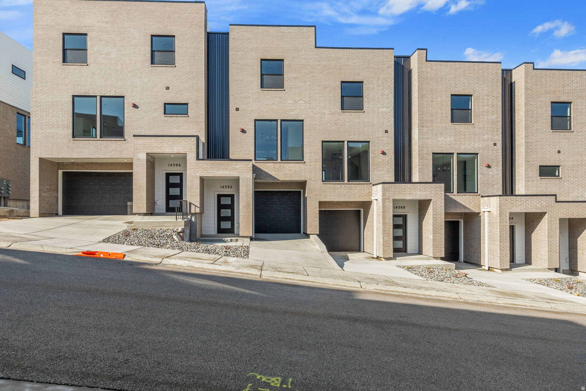 STERLING HEIGHTS - Residential