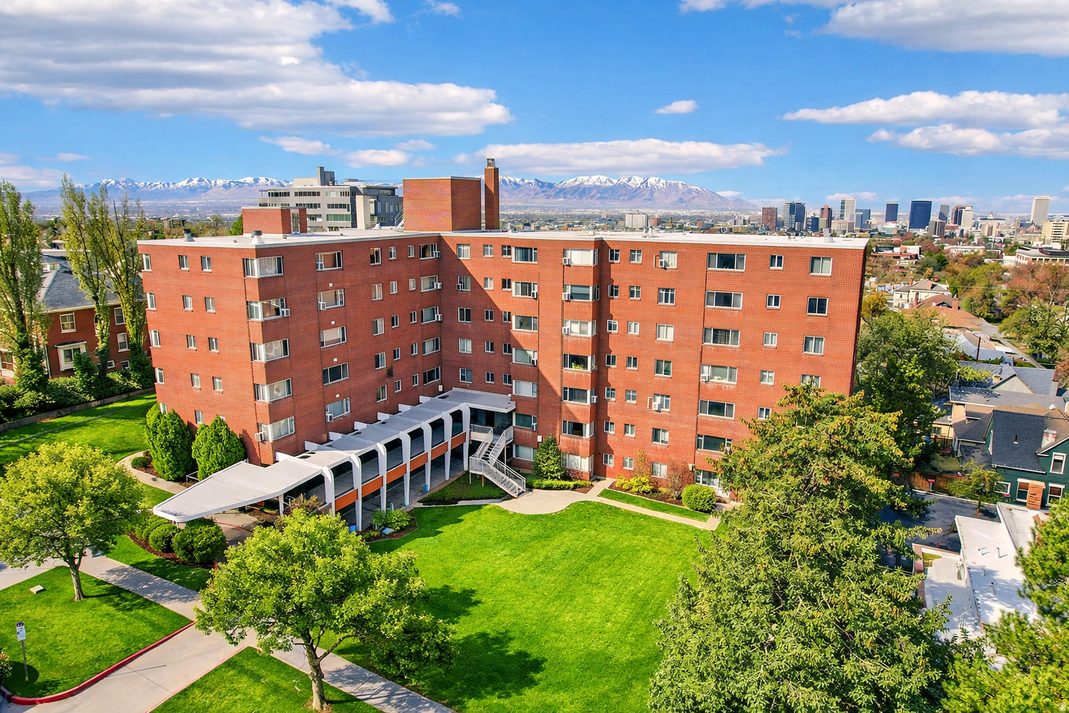 UNIVERSITY HEIGHTS - Residential