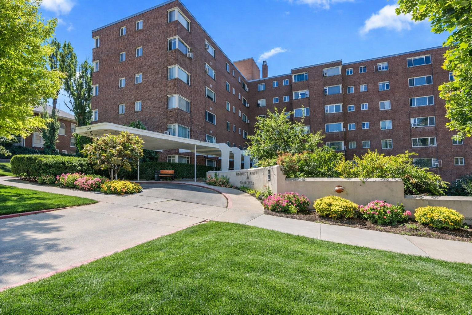 UNIVERSITY HEIGHTS - Residential