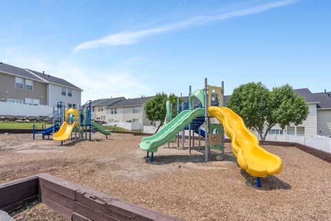 Tiny photo for 14272 S DAISYFIELD DR, Draper, UT 84020 (MLS # 2169178)