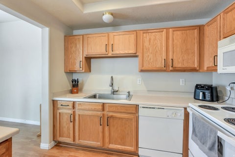 Tiny photo for 14272 S DAISYFIELD DR, Draper, UT 84020 (MLS # 2169178)