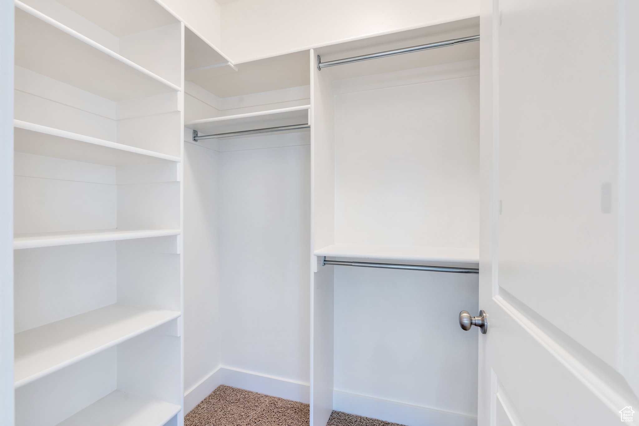 Pleasant Grove, Utah 84062, United States, 4 Bedrooms Bedrooms, ,4 BathroomsBathrooms,Residential,Pending,101232