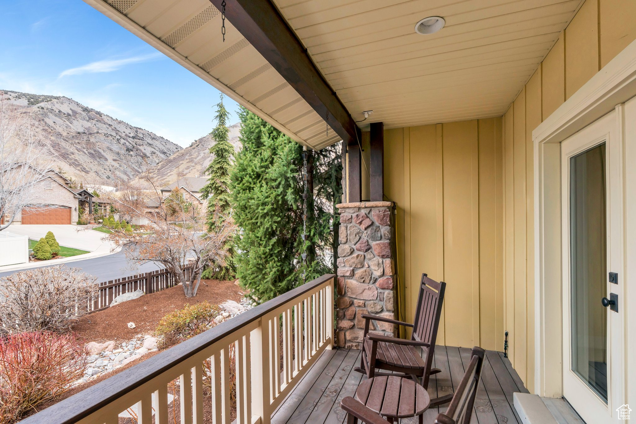 Pleasant Grove, Utah 84062, United States, 4 Bedrooms Bedrooms, ,4 BathroomsBathrooms,Residential,Pending,101232