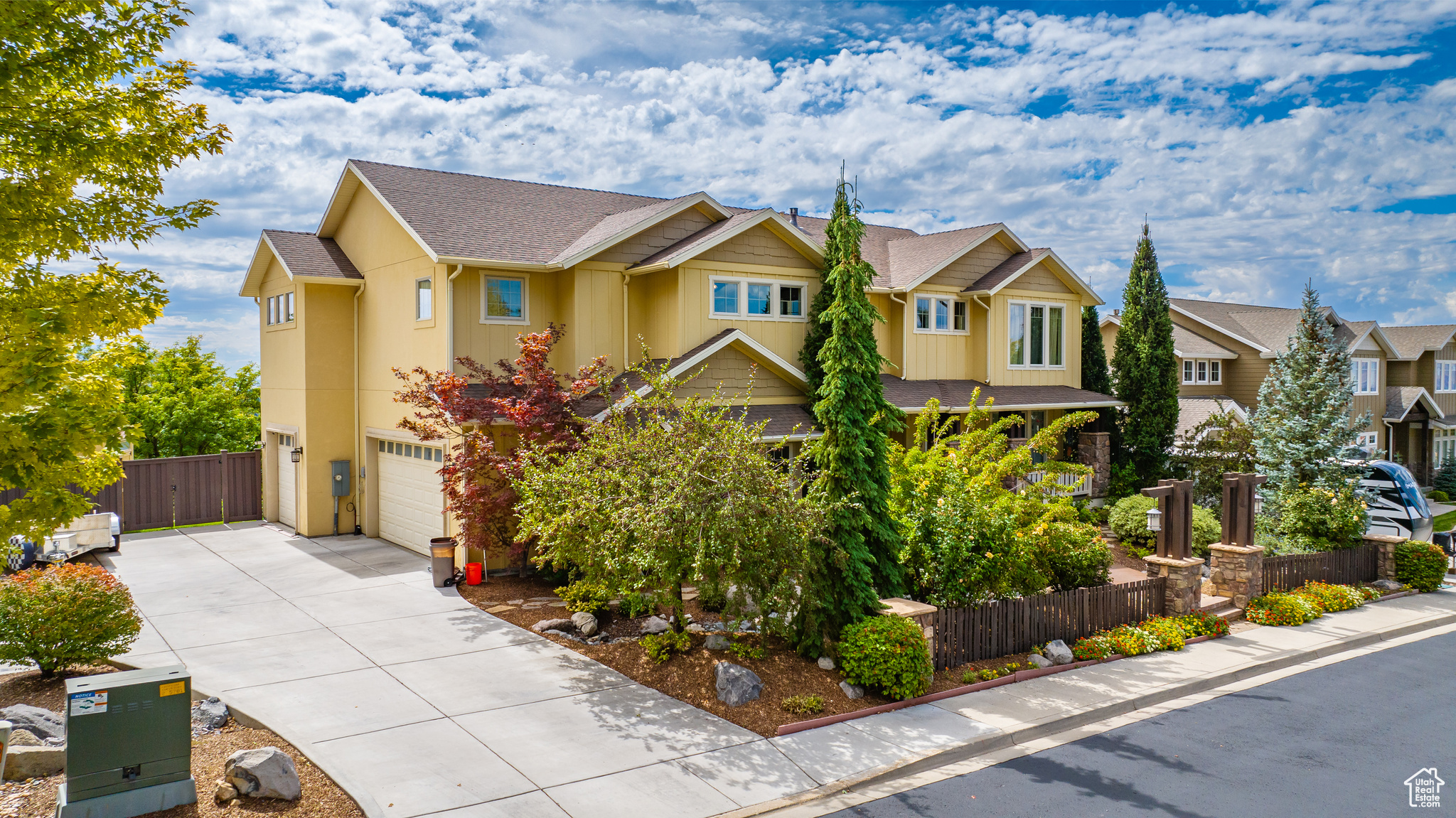 Pleasant Grove, Utah 84062, United States, 4 Bedrooms Bedrooms, ,4 BathroomsBathrooms,Residential,Pending,101232