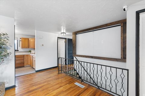 Tiny photo for 1533 S 200 E, Orem, UT 84058 (MLS # 2128126)