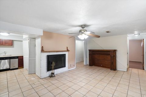 Tiny photo for 1533 S 200 E, Orem, UT 84058 (MLS # 2128126)