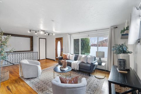 Tiny photo for 1533 S 200 E, Orem, UT 84058 (MLS # 2128126)