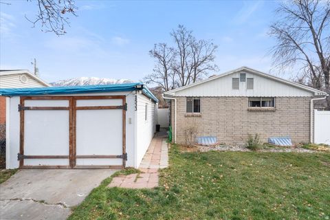 Tiny photo for 1533 S 200 E, Orem, UT 84058 (MLS # 2128126)
