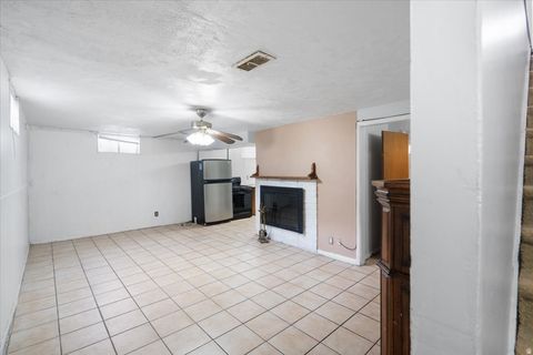 Tiny photo for 1533 S 200 E, Orem, UT 84058 (MLS # 2128126)