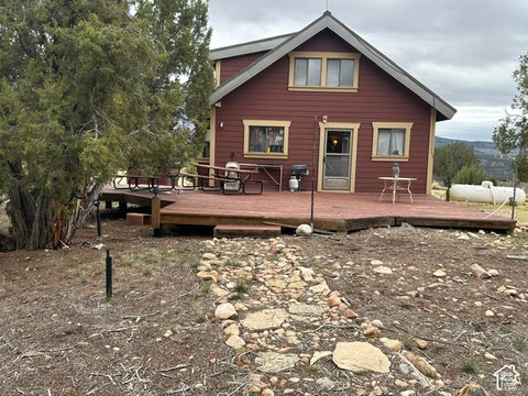 Photo of 46247 W BANDANNA DR, Fruitland, UT 84027 (MLS # 2192529)