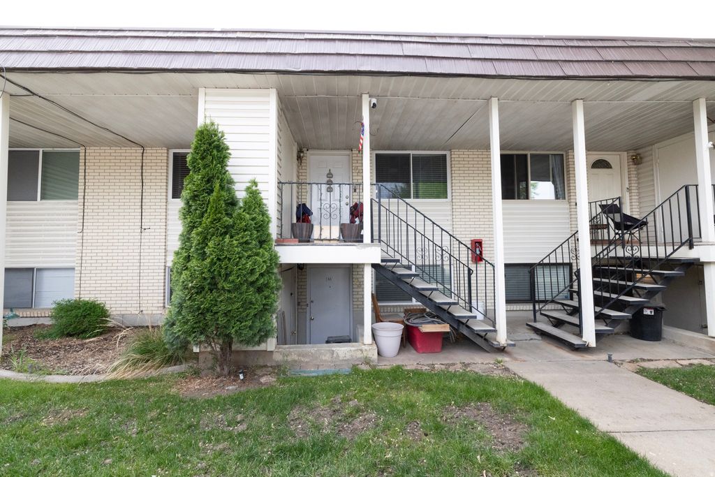 Photo of 314 W CENTER ST #A83, Bountiful, UT 84010 (MLS # 2152536)