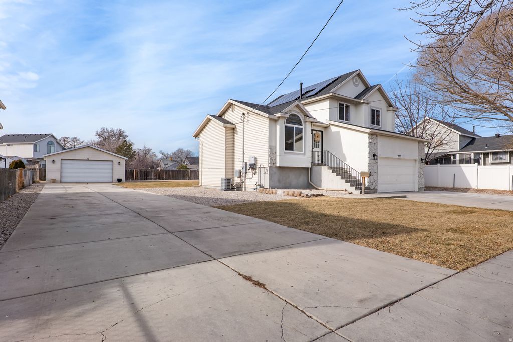 Photo of 522 S 1000 W, Salt Lake City, UT 84104 (MLS # 2132868)