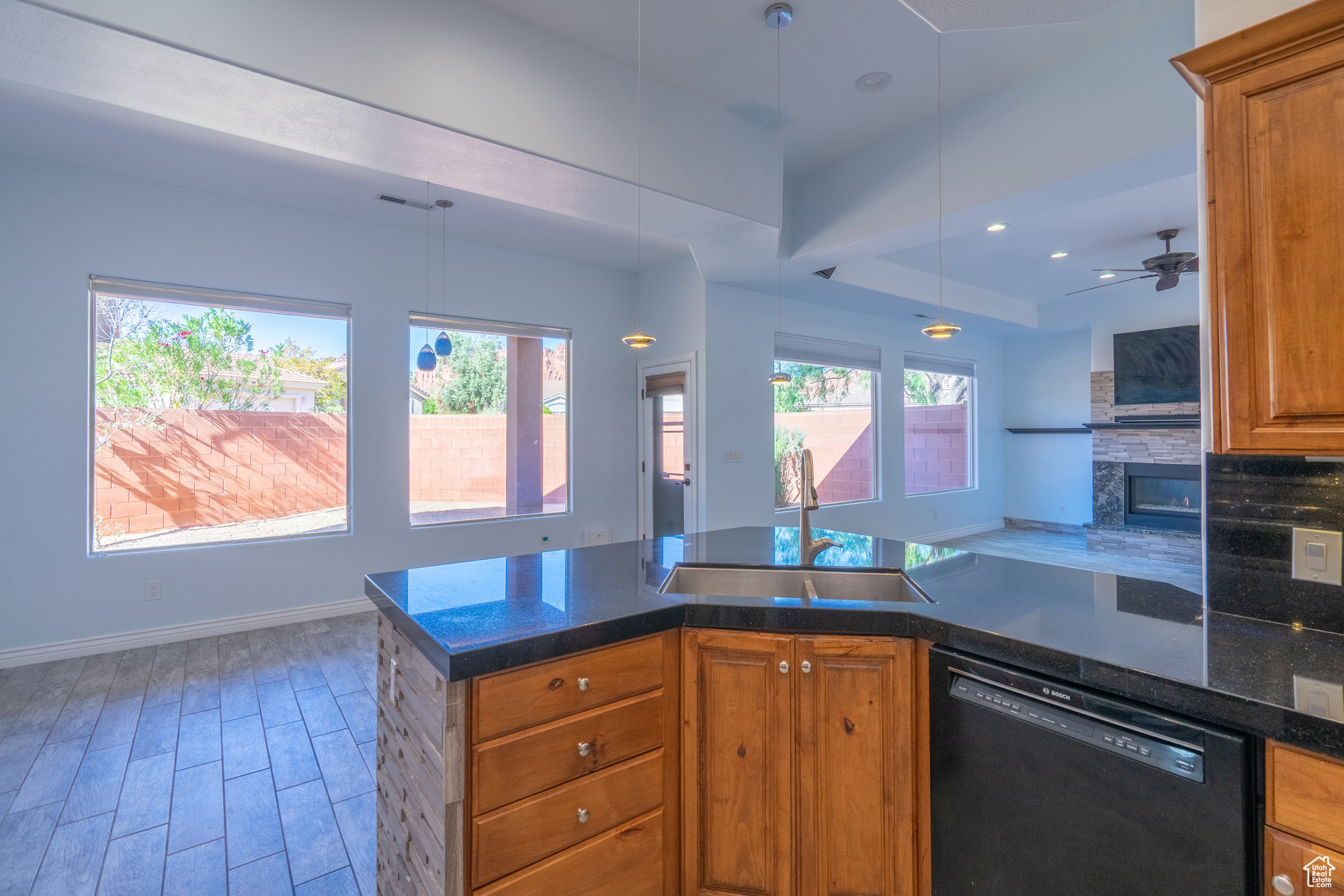 COPPER CANYON - Residential