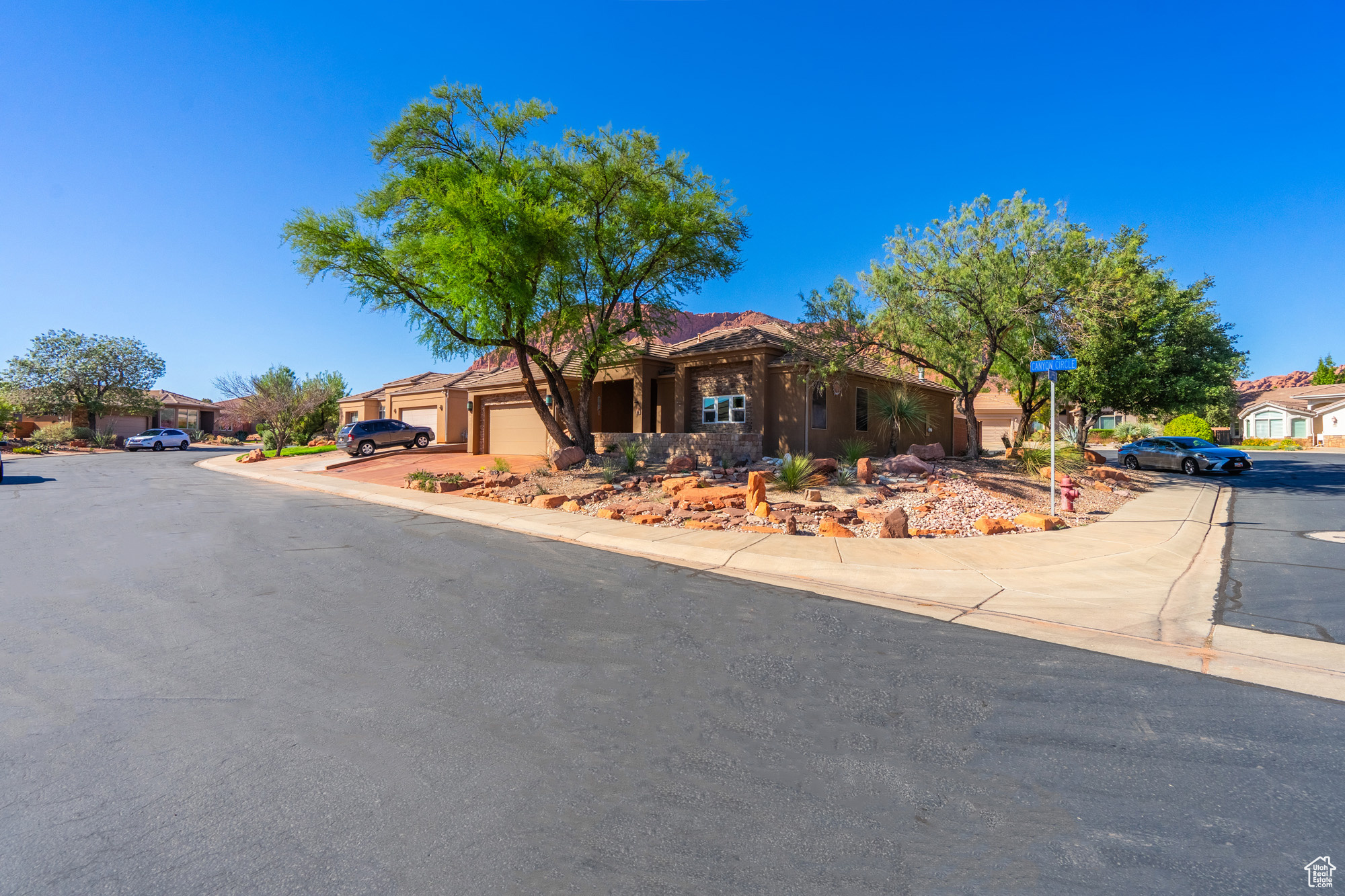 COPPER CANYON - Residential