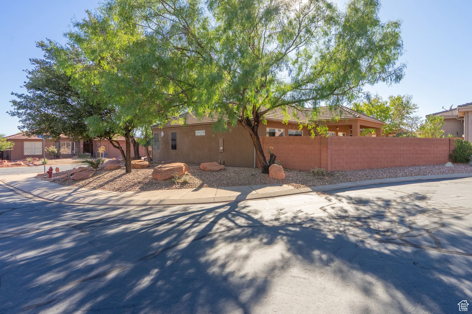 COPPER CANYON - Residential