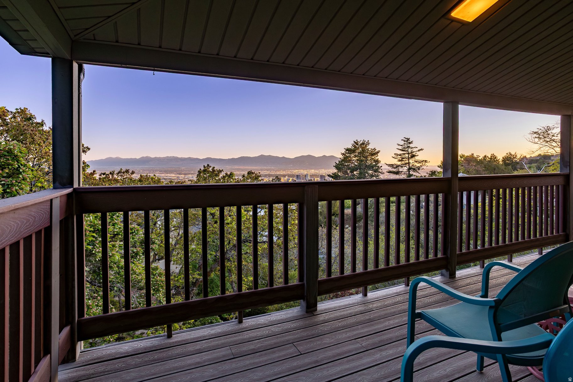 ARLINGTON HILLS - Residential