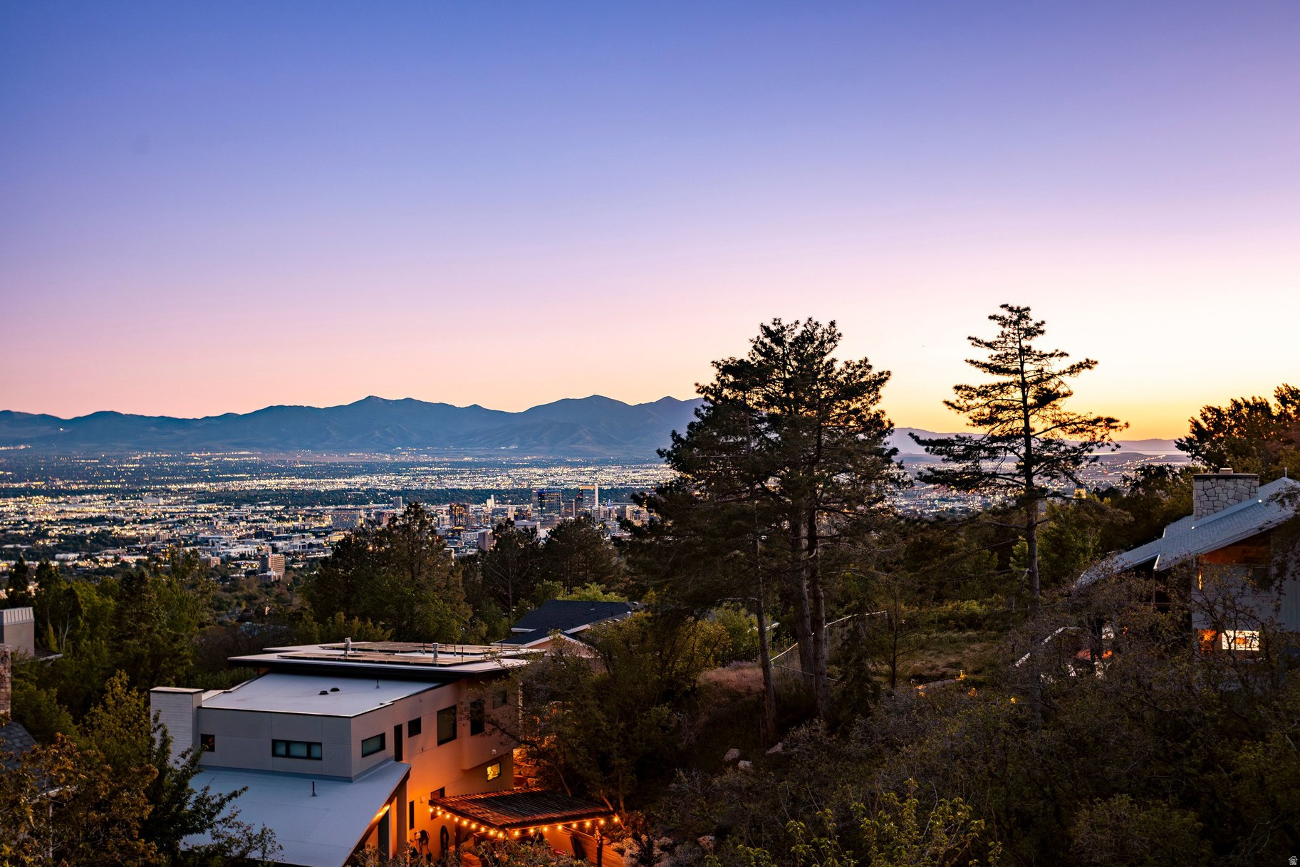 ARLINGTON HILLS - Residential